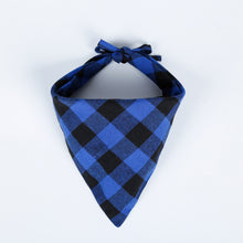 Checkered Dog Bandana – Plaid