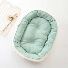 Reversible Velvet Pet Bed – S & L